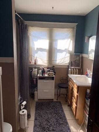 77 E Alvord St, Springfield, MA 01108 photo 8