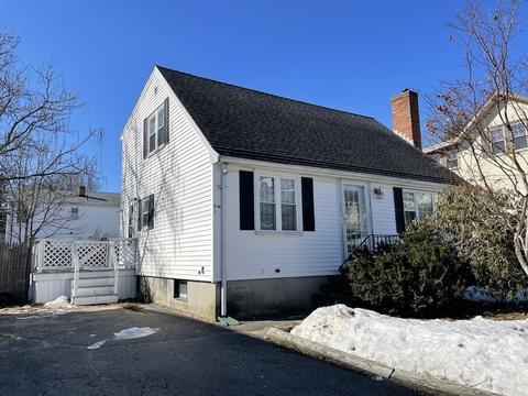 31 Farrington Ave, Dedham, MA 02026 photo 1