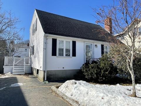 31 Farrington Ave, Dedham, MA 02026 photo 2