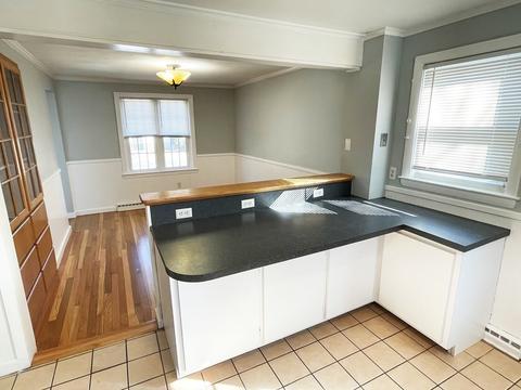 31 Farrington Ave, Dedham, MA 02026 photo 4
