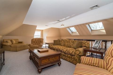 81 Monadnock Rd, Wellesley, MA 02481 photo 21
