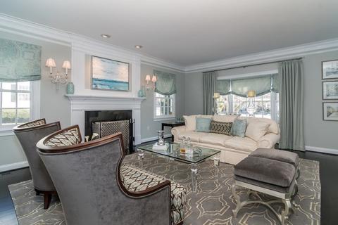 81 Monadnock Rd, Wellesley, MA 02481 photo 8