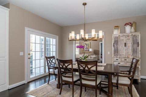 81 Monadnock Rd, Wellesley, MA 02481 photo 4