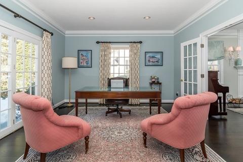 81 Monadnock Rd, Wellesley, MA 02481 photo 11