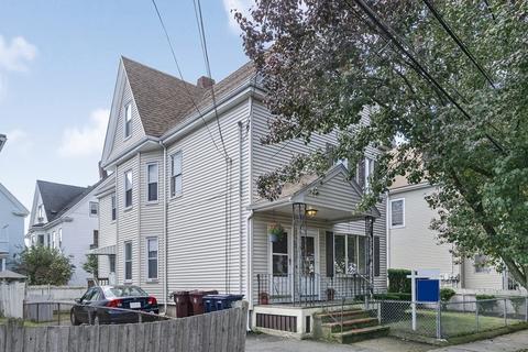 39 Beacon St, Everett, MA 02149 photo 1