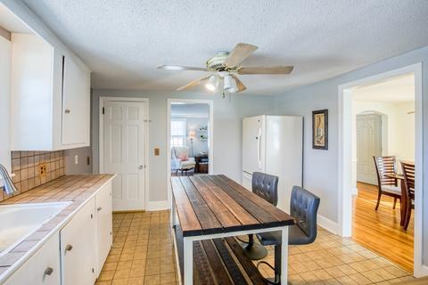 386 Roosevelt, Springfield, MA 01118 photo 7