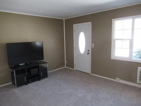 39 Crestmont St, Springfield, MA 01108 photo 10