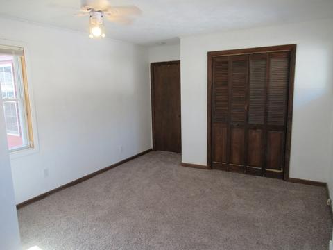 39 Crestmont St, Springfield, MA 01108 photo 21
