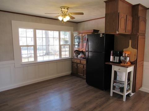 39 Crestmont St, Springfield, MA 01108 photo 5
