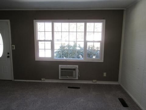 39 Crestmont St, Springfield, MA 01108 photo 11