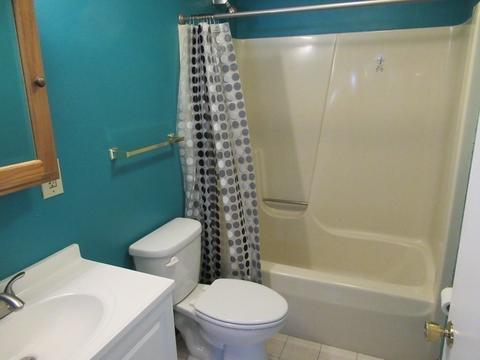 39 Crestmont St, Springfield, MA 01108 photo 16