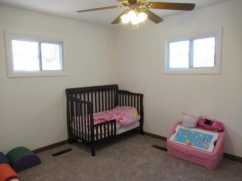 39 Crestmont St, Springfield, MA 01108 photo 12