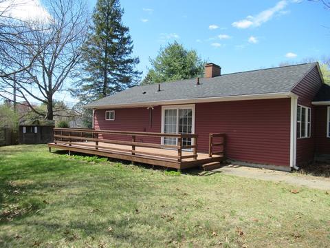 39 Crestmont St, Springfield, MA 01108 photo 25