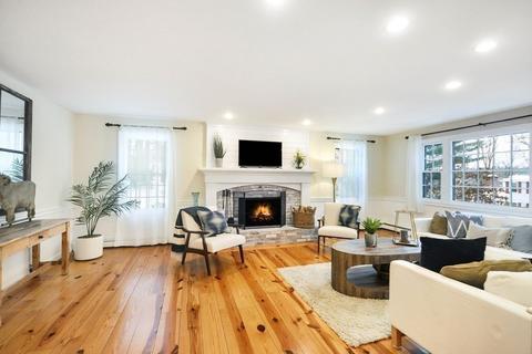 22 Knowlton Dr, Acton, MA 01720 photo 4