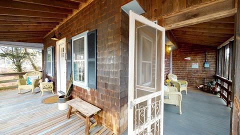 8 Cameron St, Wareham, MA 02532 photo 3