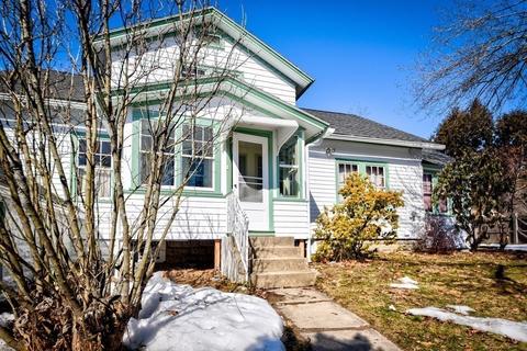 19 Mendon St, Upton, MA 01568 photo 2