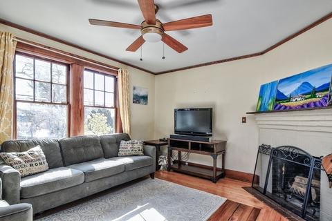19 Mendon St, Upton, MA 01568 photo 5