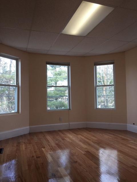 23 Thorndike St, Everett, MA 02149 photo 17