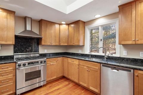 28 Winfield Rd, Hingham, MA 02043 photo 10