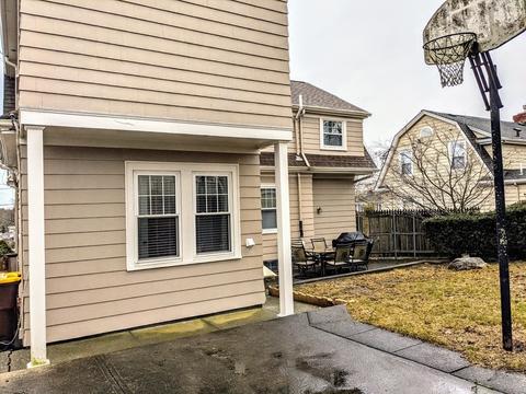 384 Montgomery, Fall River, MA 02720 photo 4