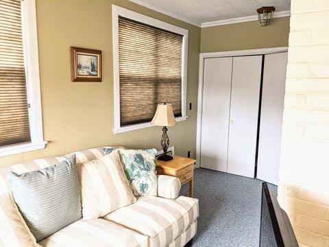 384 Montgomery, Fall River, MA 02720 photo 10