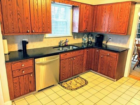 384 Montgomery, Fall River, MA 02720 photo 22