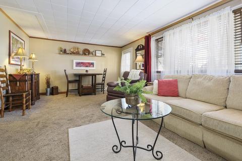 169 Bay State Rd, Chicopee, MA 01020 photo 5