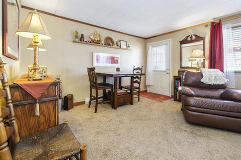 169 Bay State Rd, Chicopee, MA 01020 photo 6