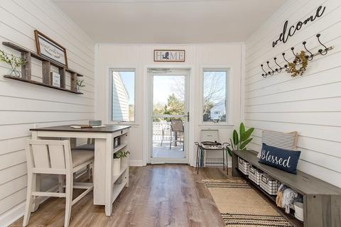 500 Common St, Walpole, MA 02081 photo 11