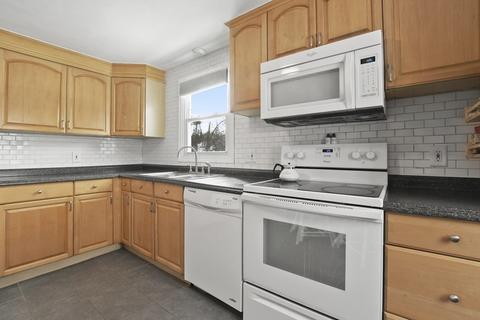 112 Acton St, Maynard, MA 01754 photo 7