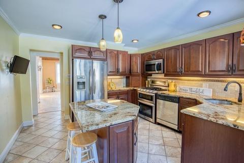 51 Washington Rd, Springfield, MA 01108 photo 8