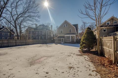 51 Washington Rd, Springfield, MA 01108 photo 18