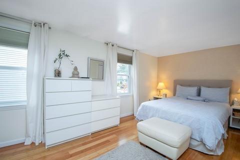 326 Parkerview, Springfield, MA 01129 photo 18