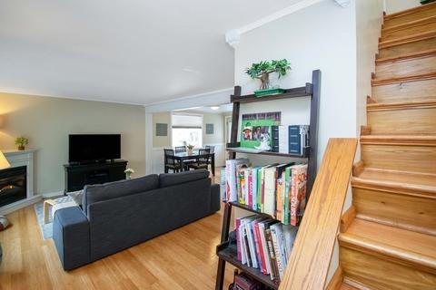 326 Parkerview, Springfield, MA 01129 photo 12