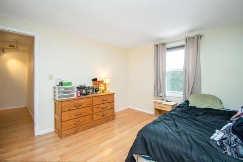 326 Parkerview, Springfield, MA 01129 photo 33