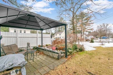 326 Parkerview, Springfield, MA 01129 photo 36