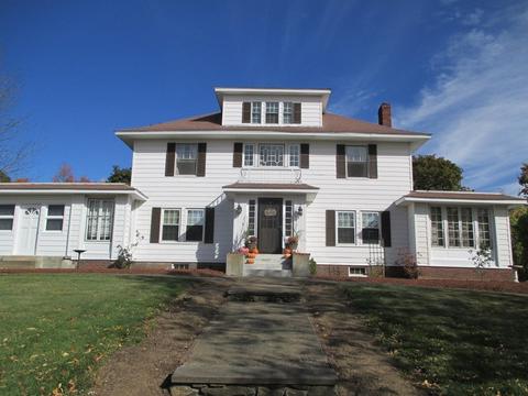 68 Jonathan St, Gardner, MA 01440 photo 1