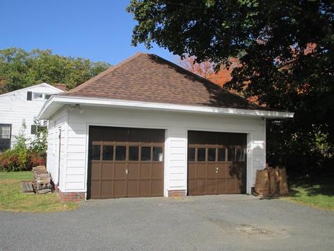 68 Jonathan St, Gardner, MA 01440 photo 3