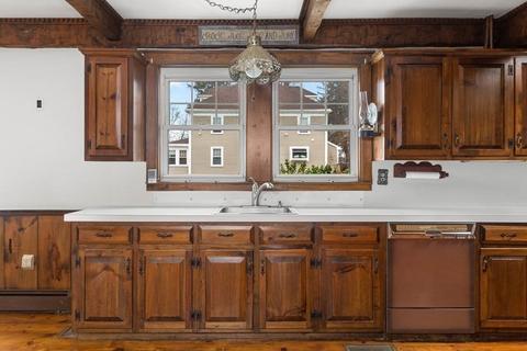18 Warren St, Danvers, MA 01923 photo 11