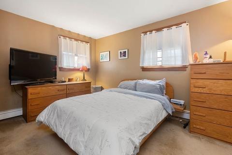 18 Warren St, Danvers, MA 01923 photo 34