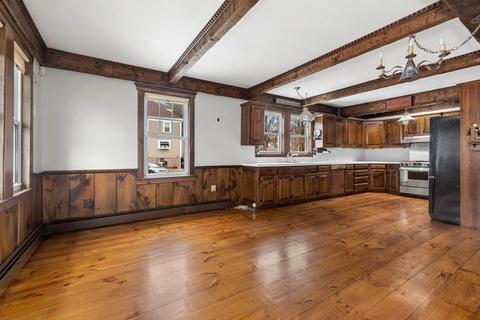 18 Warren St, Danvers, MA 01923 photo 6