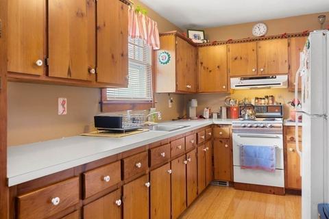 18 Warren St, Danvers, MA 01923 photo 29