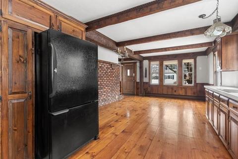 18 Warren St, Danvers, MA 01923 photo 12
