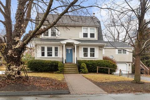 18 Warren St, Danvers, MA 01923 photo 1