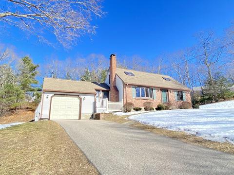 111 Walnut St, Walpole, MA 02081 photo 1