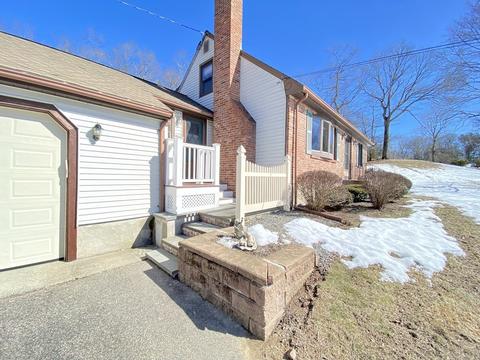111 Walnut St, Walpole, MA 02081 photo 3