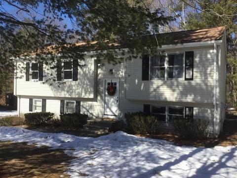 16 Brookside Dr, Douglas, MA 01516 photo 2