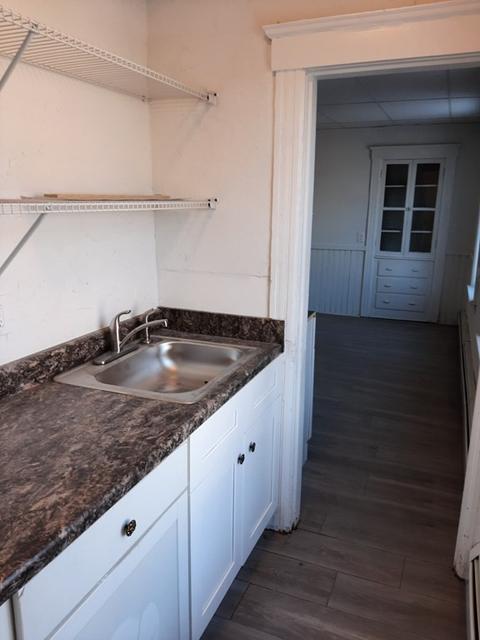 5 Blodgett Pl, Worcester, MA 01605 photo 3