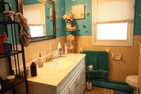448 Buffinton St, Fall River, MA 02721 photo 36
