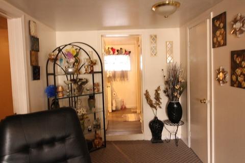 448 Buffinton St, Fall River, MA 02721 photo 12